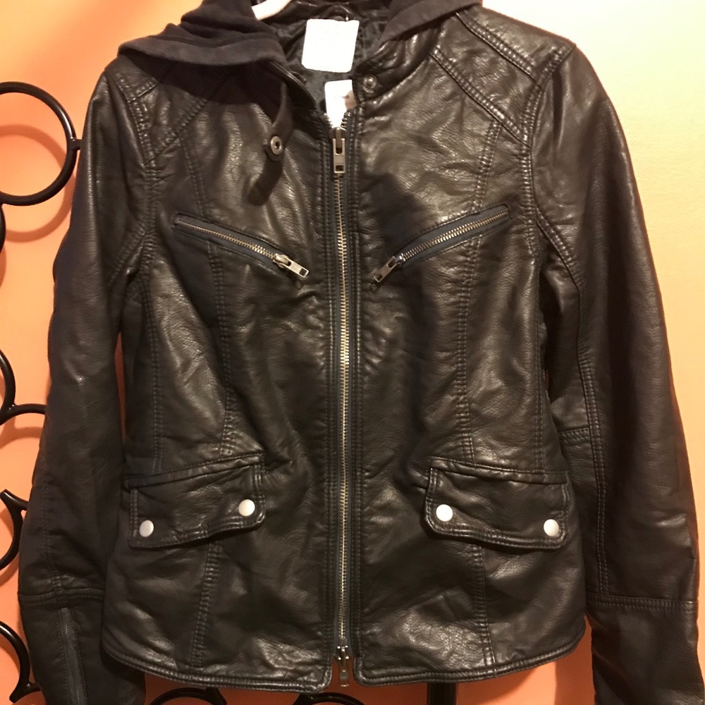 Free People Vegan Faux Leather Jacket - NWT - Picture 3 of 4